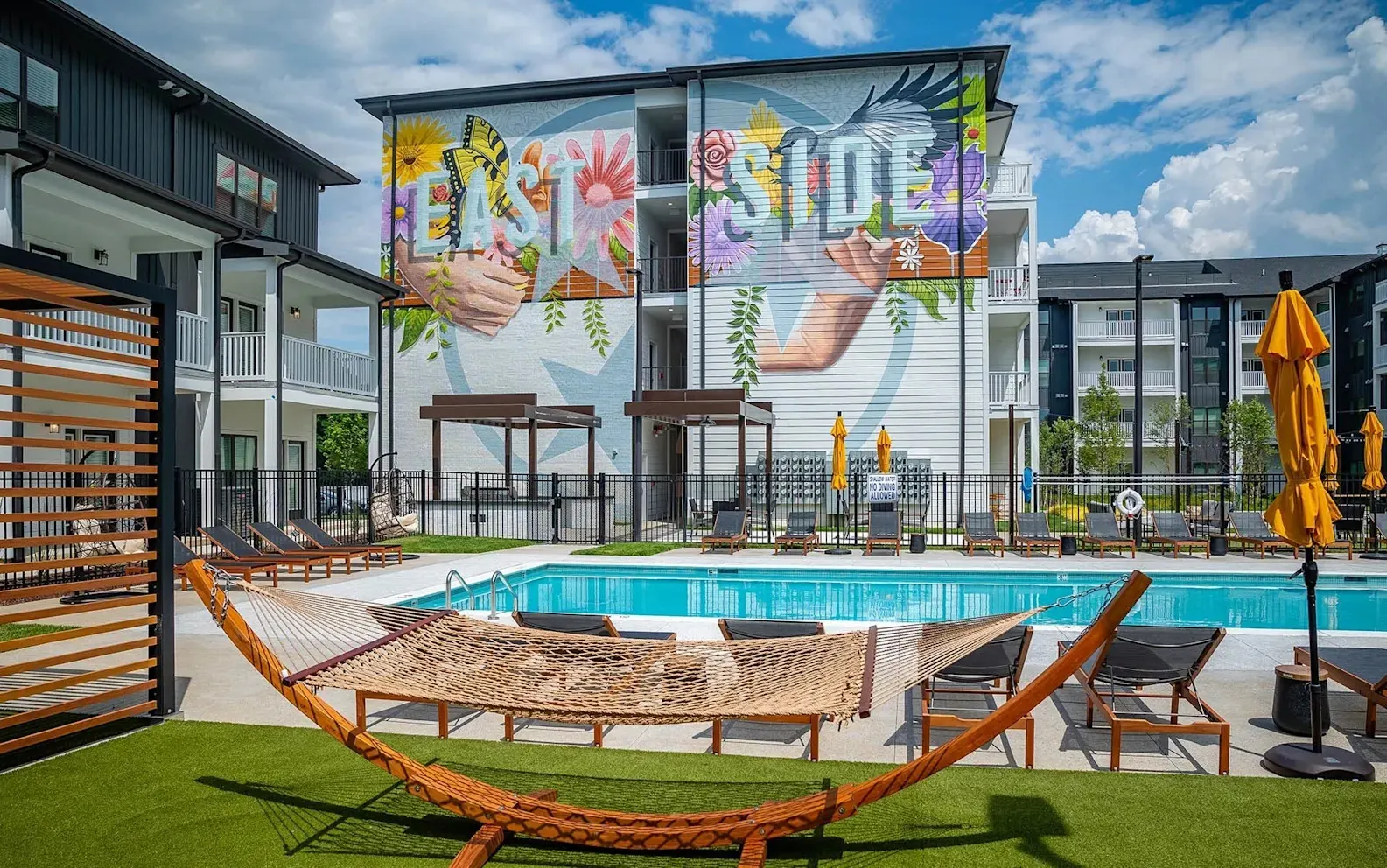 Flats at Laurel & Pine 1