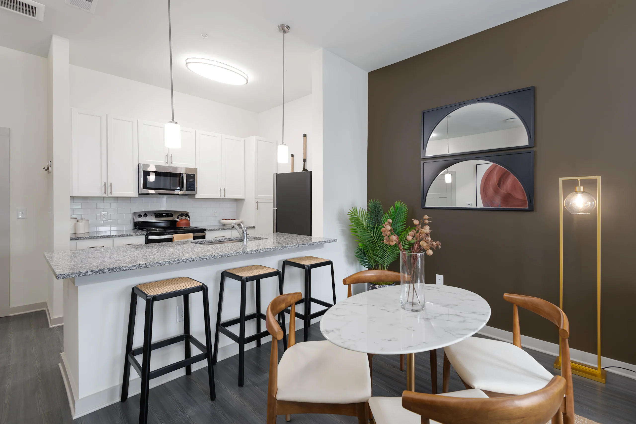 Flats at Laurel & Pine 6